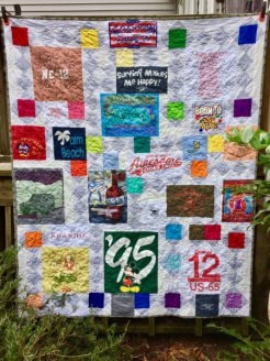 21378-BlueBeagleQuilts-MimisMemories-finished
